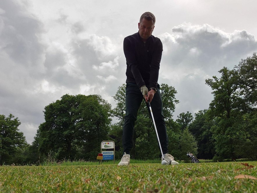 Roy oefent op PW